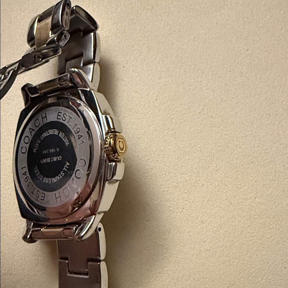 Coach Silver and Gold Tone Men's/Women’s (fitted) Watch - Picture 8 of 8